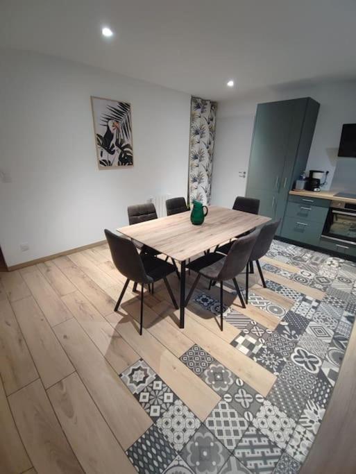 Chez Memere Colleville-sur-Mer Bagian luar foto